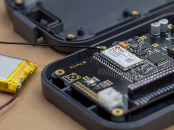 企業がIoT製品を作るうえでのエンドツーエンドソリューションを提供するParticle